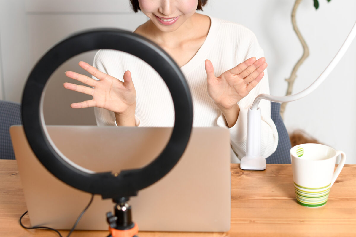 個人配信 確定申告